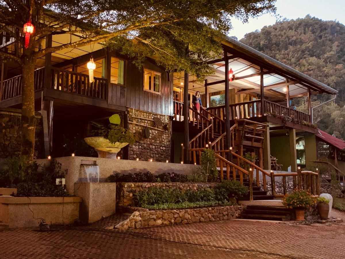 Kanlaya'S Eyrie, Luxury Homestay Pang Mapha Exterior foto