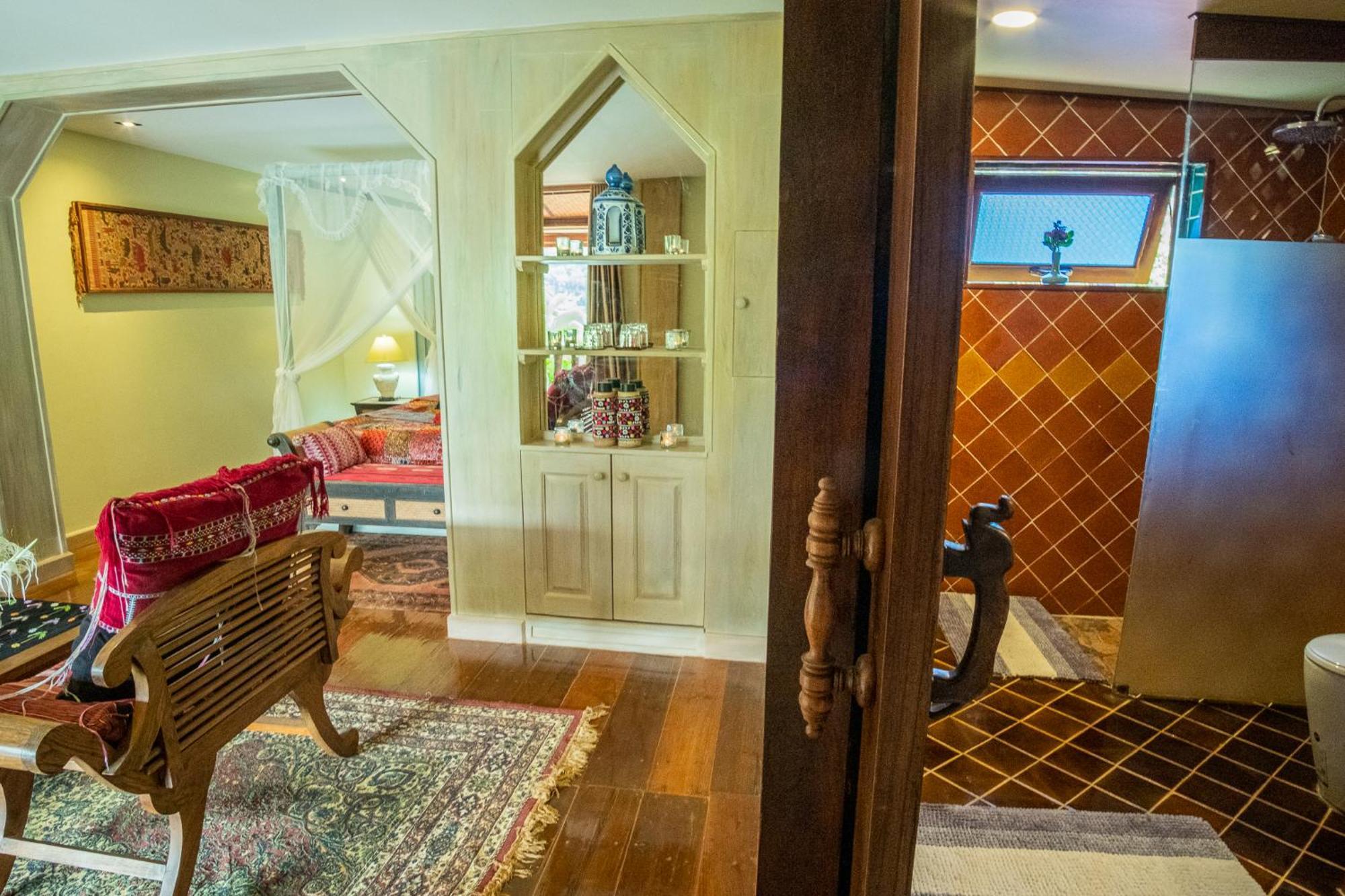 Kanlaya'S Eyrie, Luxury Homestay Pang Mapha Exterior foto